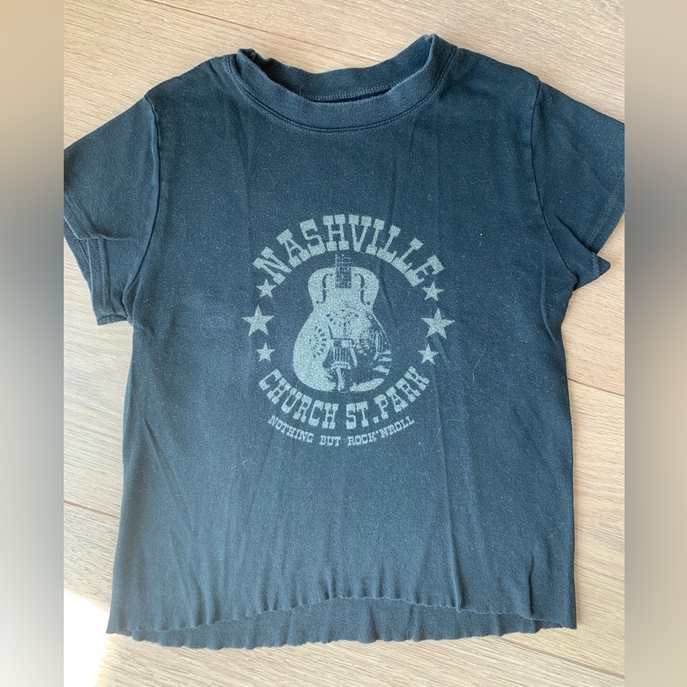 Black top Brandy Melville